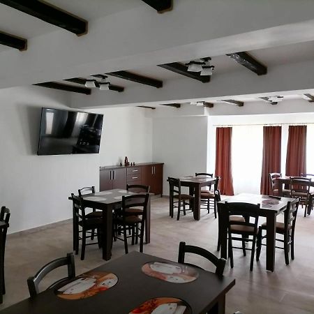 Casa Mirandre Διαμέρισμα Haţeg Εξωτερικό φωτογραφία