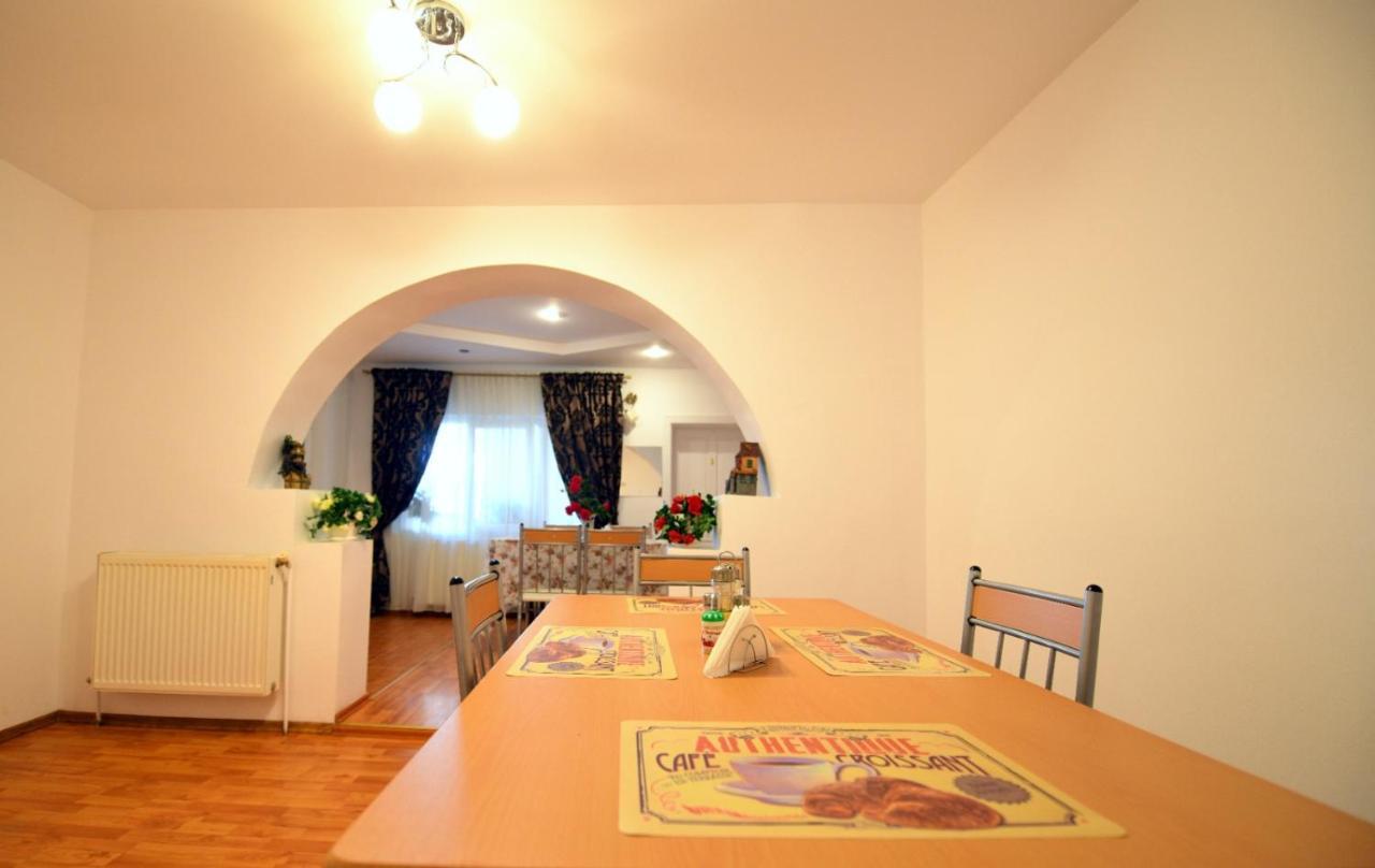 Casa Mirandre Διαμέρισμα Haţeg Εξωτερικό φωτογραφία